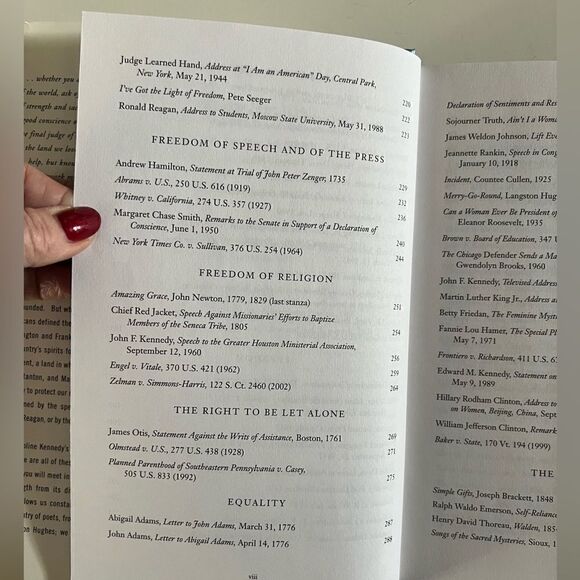 A PATRIOT'S HANDBOOK Songs, Poems, and Spreeches Gelebrating the Land Wo Love - Picture 9 of 16